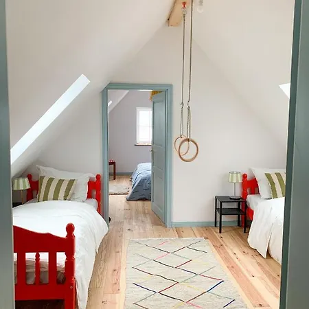 Zita Ferienhaeuser - Feni *