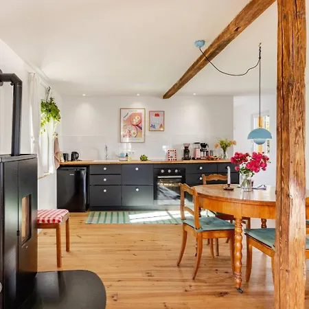 Zita Ferienhaeuser - Feni Neckargemünd